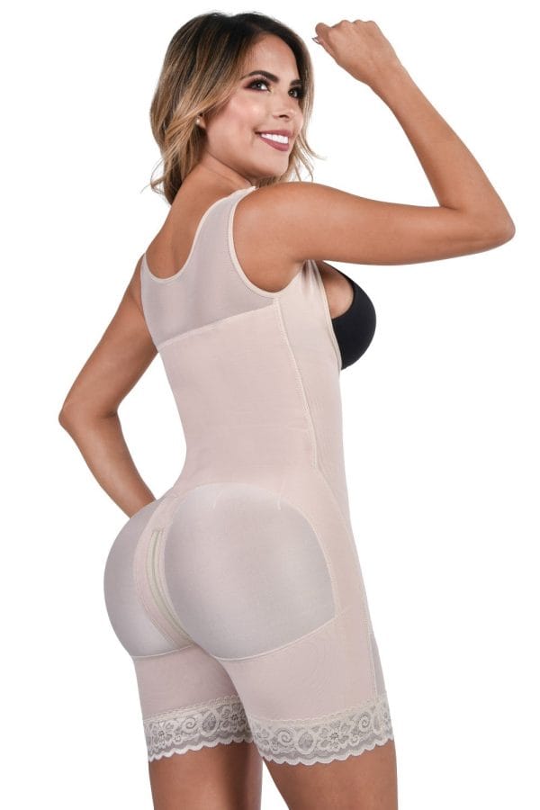 Faja Colombiana Melany alza cola Faja Moldeadora tipo short